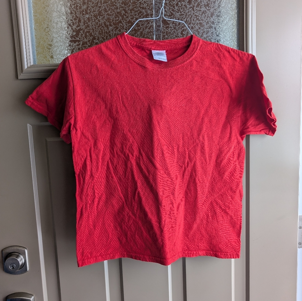 💜3/$15 5/$20 7/$25💜Boys Sz Lg Tshirt